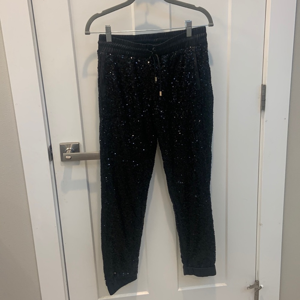 SILVA Sequin Jogger Size Smal
